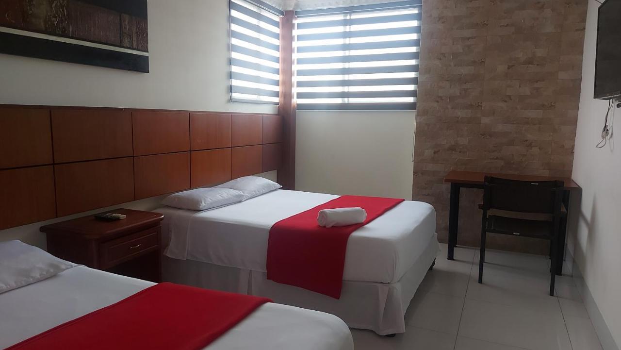 Hotel Murali - Cerca Del Aeropuerto De Guayaquil Extérieur photo