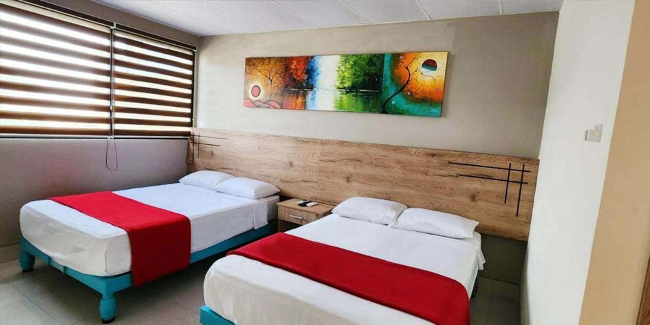 Hotel Murali - Cerca Del Aeropuerto De Guayaquil Extérieur photo