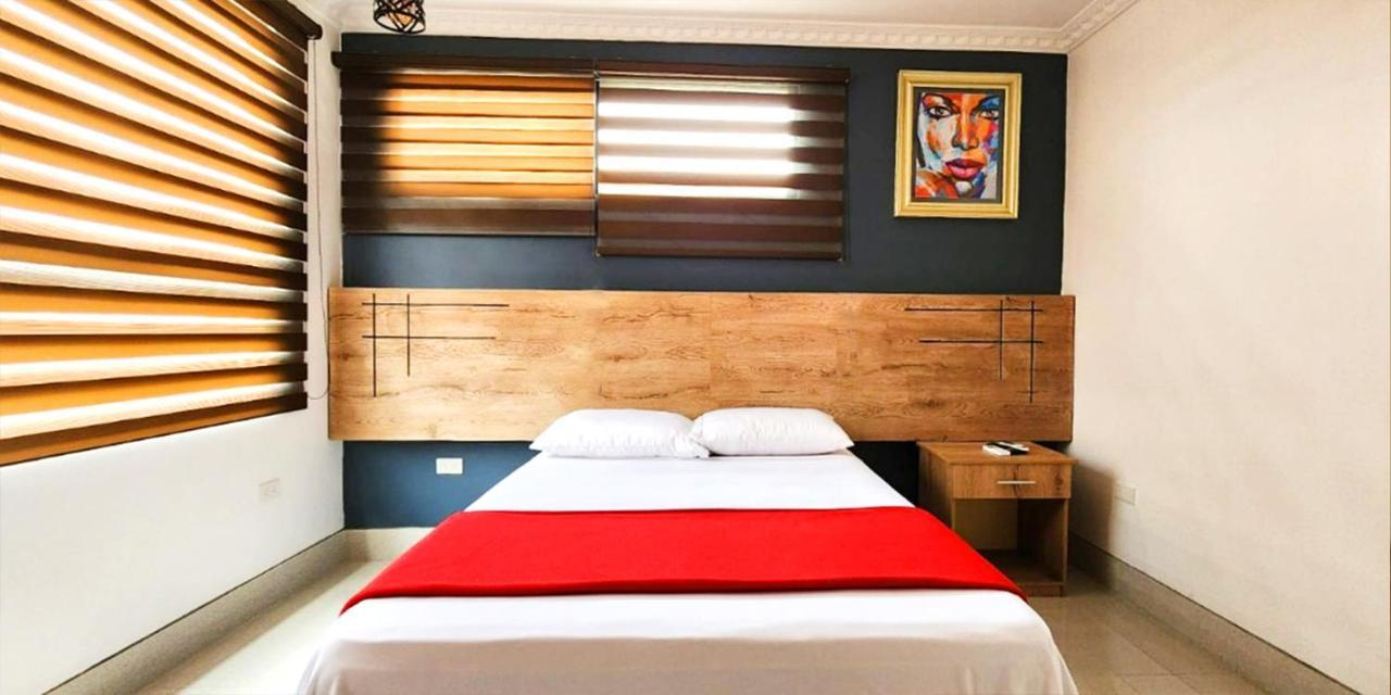 Hotel Murali - Cerca Del Aeropuerto De Guayaquil Extérieur photo