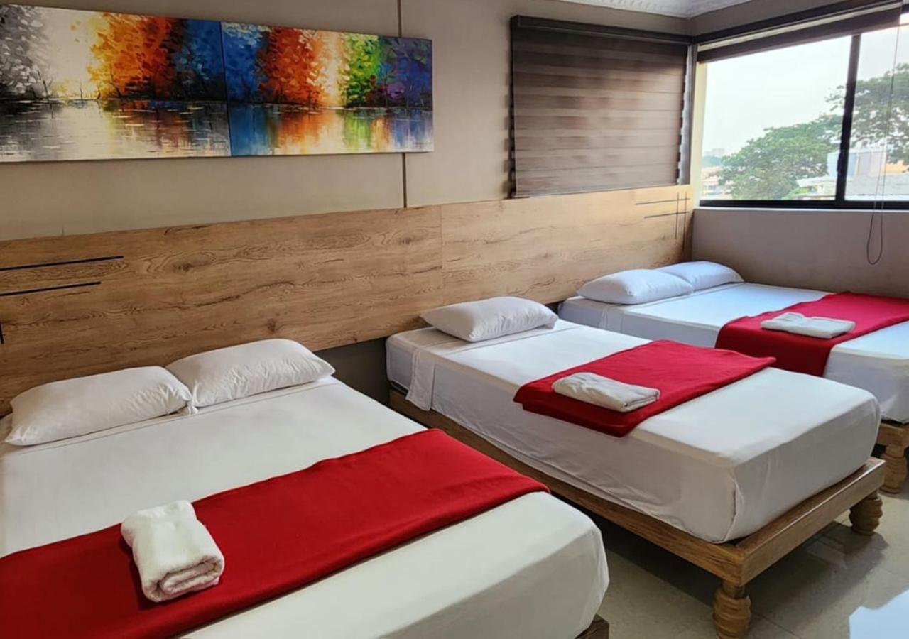 Hotel Murali - Cerca Del Aeropuerto De Guayaquil Extérieur photo