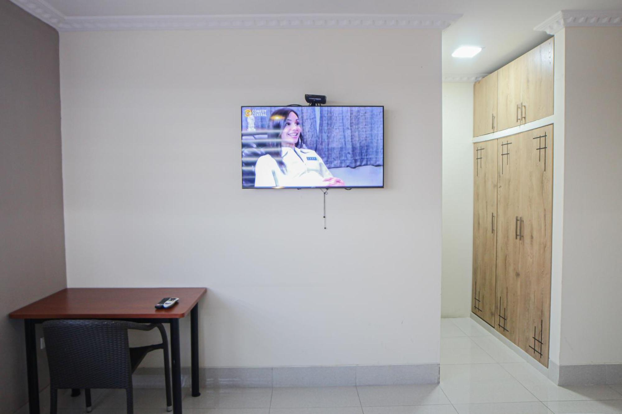 Hotel Murali - Cerca Del Aeropuerto De Guayaquil Extérieur photo