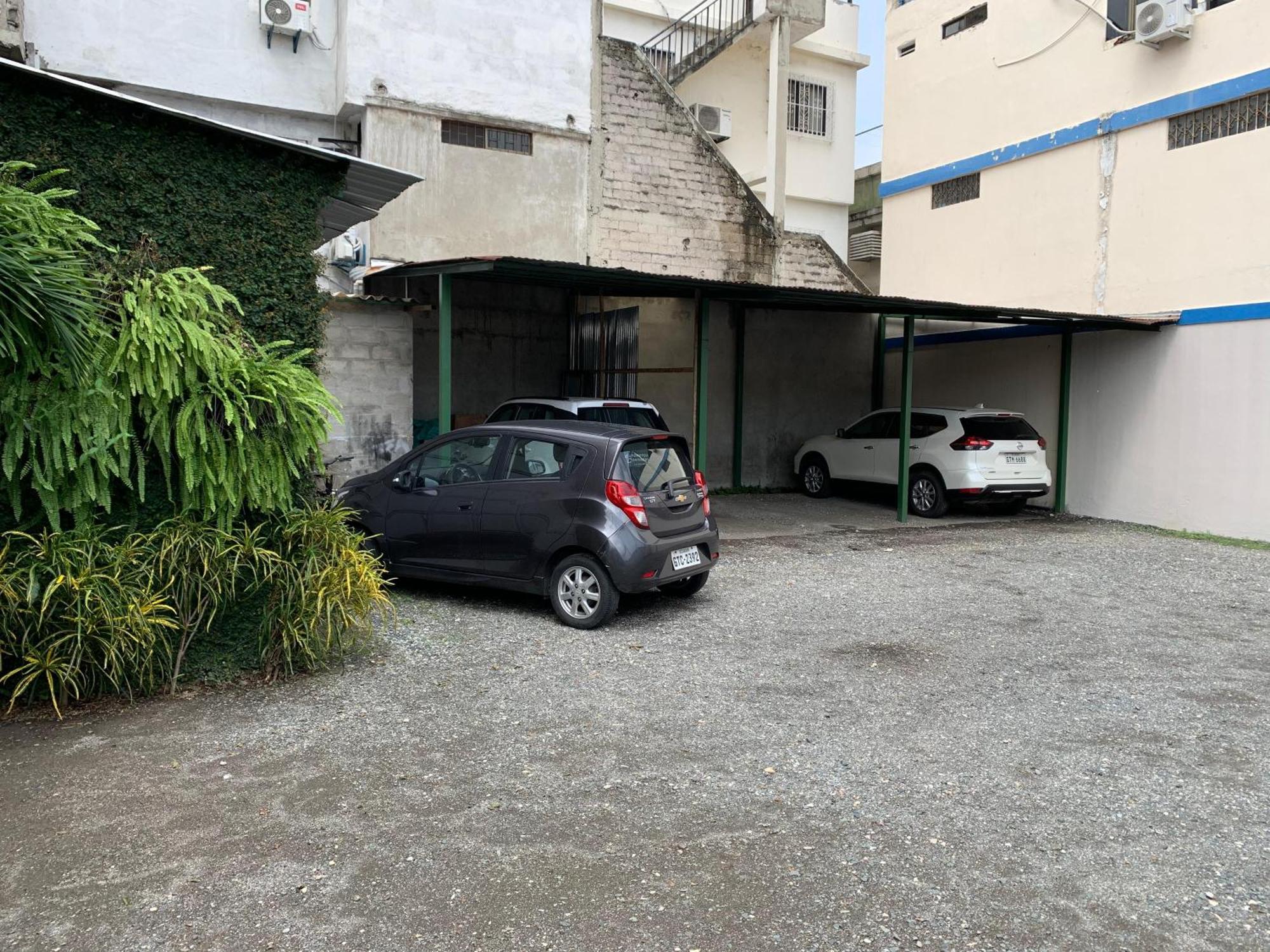 Hotel Murali - Cerca Del Aeropuerto De Guayaquil Extérieur photo