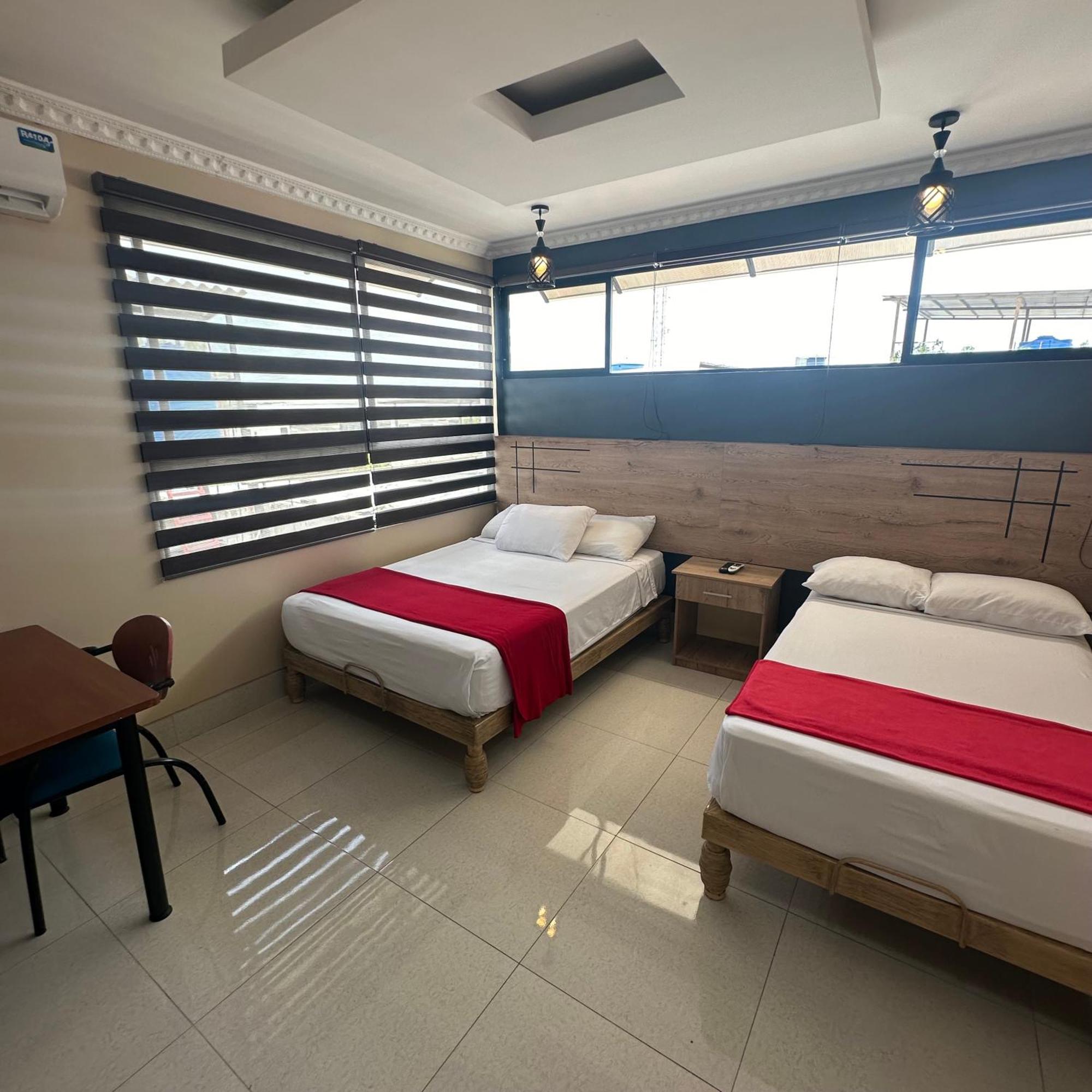 Hotel Murali - Cerca Del Aeropuerto De Guayaquil Extérieur photo