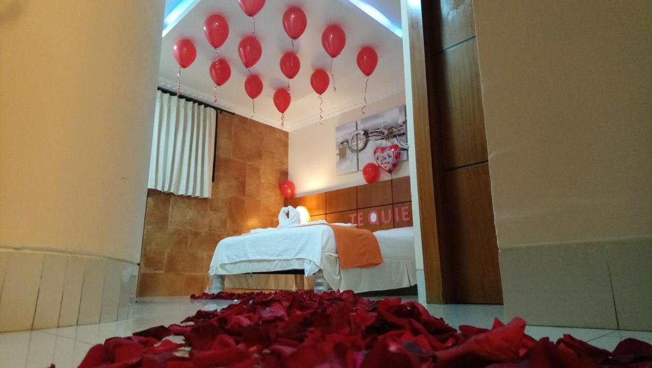 Hotel Murali - Cerca Del Aeropuerto De Guayaquil Extérieur photo